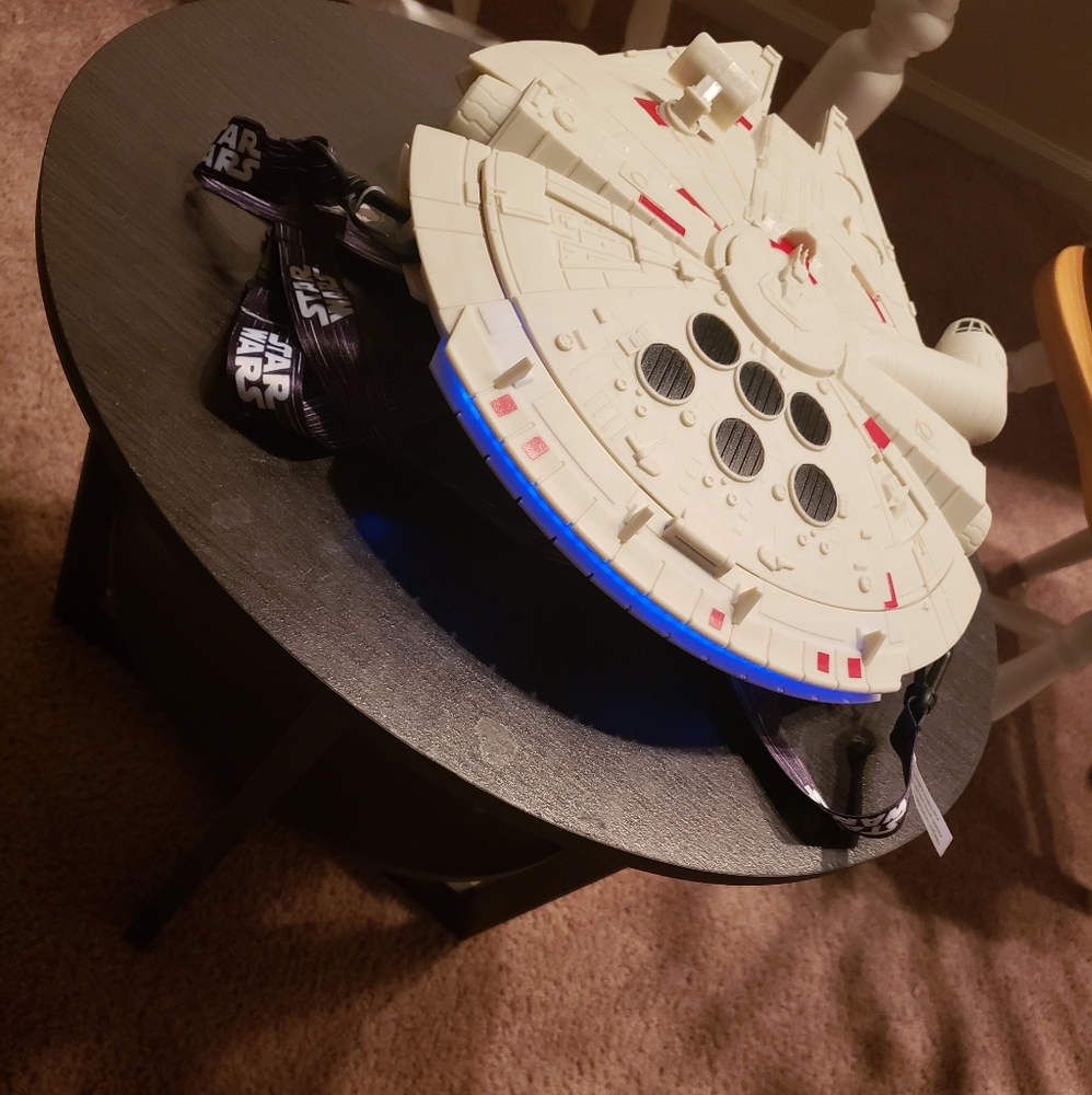 Millennium Falcon Popcorn Bucket